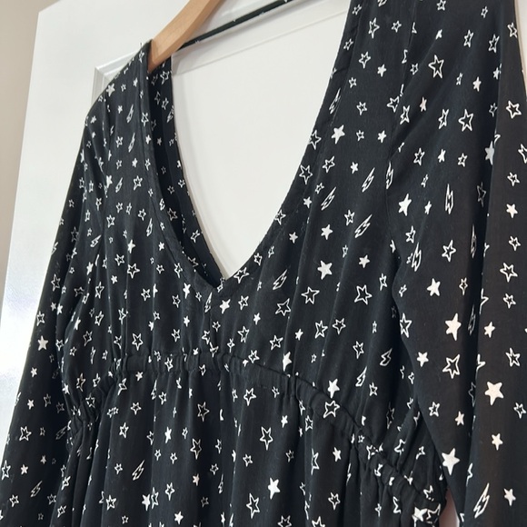 Chaser Celestial Stars & Lightning Bolts V-Neck V-Back Empire Waist Maxi Dress - Picture 2 of 11